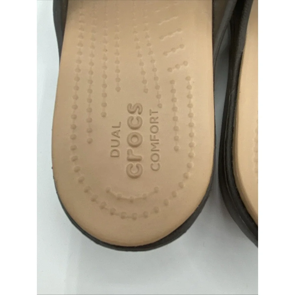 Crocs Sanrah Hammered Tear Drop Sandal Espresso Gold Womens 10